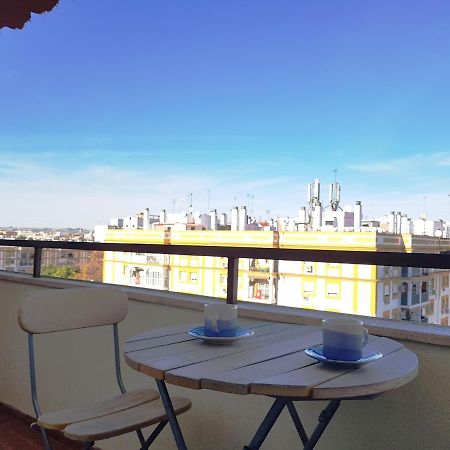 Apartamento turístico en Sevilla Exterior foto